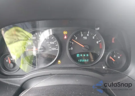 2012 Jeep Patriot Latitude из США, поврежденный, VIN 1C4NJRFB8CD603937